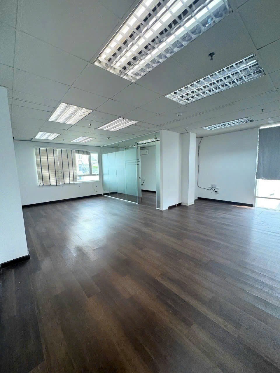 Cho Thuê Văn Phòng Nguyễn Hữu Cầu, Quận 1 - Vị Trí Trung Tâm, Tiện Nghi Cao Cấp