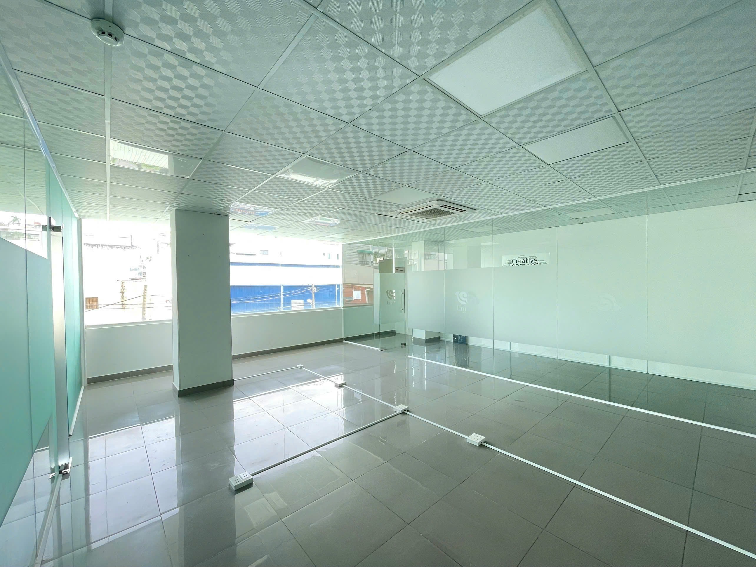 Cho thuê sàn văn phòng 80m2, Quận Phú Nhuận, giá tốt!